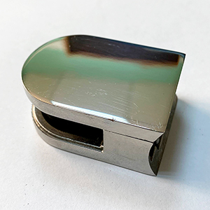 стеклодержатель d38.1(8мм) 40x50 KM3001.38.4050 полукруглый плоск. (штамп.) зеркало AISI 304, Китай арт.1145158